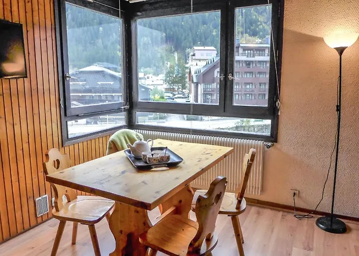 L'aiguille Du Midi-7 By Interhome Chamonix